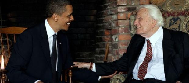Billy graham wiht President Obama - Image credit - The White House from Washington, DC | YouTube Billy graham wiht President Obama - Image credit - The White House from Washington, DC | YouTube