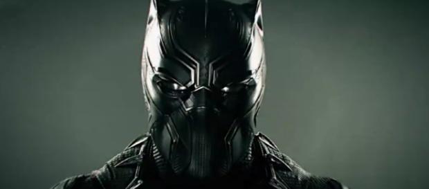 Después de medio siglo en las páginas de Marvel Comics, el Black Panther (Chadwick Boseman) finalmente obtiene su propia película. Después de medio siglo en las páginas de Marvel Comics, el Black Panther (Chadwick Boseman) finalmente obtiene su propia película.