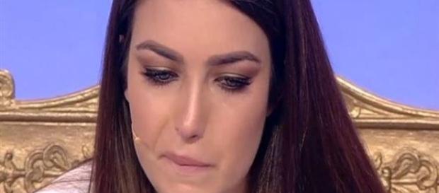 Nilufar piange a Uomini e Donne: "Mi sorprende la ferocia di certe ... - leggo.it Nilufar piange a Uomini e Donne: "Mi sorprende la ferocia di certe ... - leggo.it