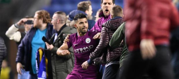 Sergio Agüero estuvo involucrado en un altercado con un fan Sergio Agüero estuvo involucrado en un altercado con un fan