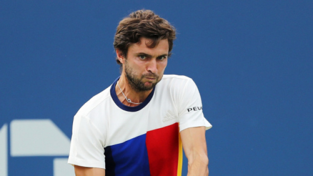 Gilles Simon Photos Photos - 2017 US Open Tennis Championships ... - zimbio.com