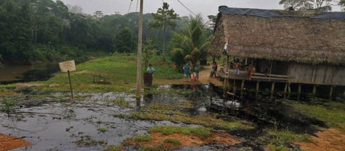 La población necesita de manera urgente agua y alimentos. Foto: Observatorio Petrolero de la Amazonía Norte.