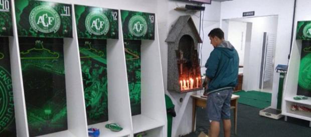 Foto del vestuario del Chapecoense muestra la crudeza del ... - peru.com Foto del vestuario del Chapecoense muestra la crudeza del ... - peru.com