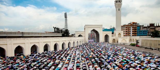 Musulmanes inician festividades para fin del Ramadán - AMQueretaro.com - amqueretaro.com Musulmanes inician festividades para fin del Ramadán - AMQueretaro.com - amqueretaro.com