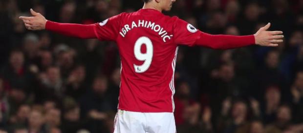 Zlatan Ibrahimovic vuelve a entrenar con Man United tras una lesión Zlatan Ibrahimovic vuelve a entrenar con Man United tras una lesión