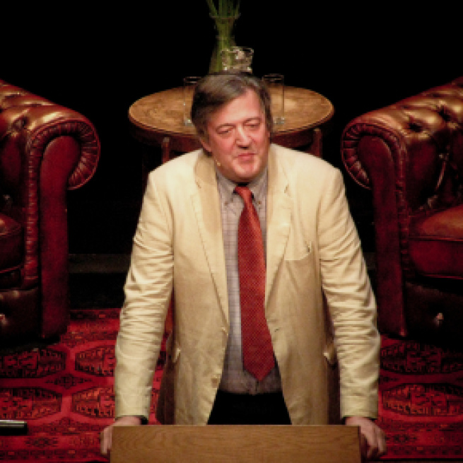 Stephen Fry reveal shock cancer scare ( photo wikimedia commons/ auhor marco raaphorst)