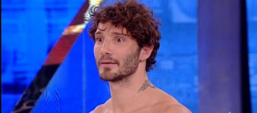 Gossip: il ruolo di Stefano De Martino nel 'caso Monte' all'Isola dei famosi.