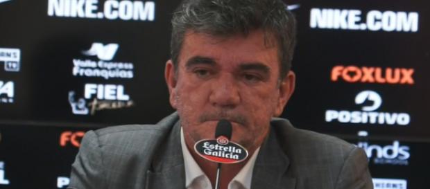 Presidente corintiano falou sobre a chegada de um lateral Presidente corintiano falou sobre a chegada de um lateral