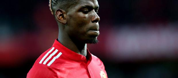 William Gallas cree que Mourinho está tratando de 'aguijonear' a Pogba William Gallas cree que Mourinho está tratando de 'aguijonear' a Pogba