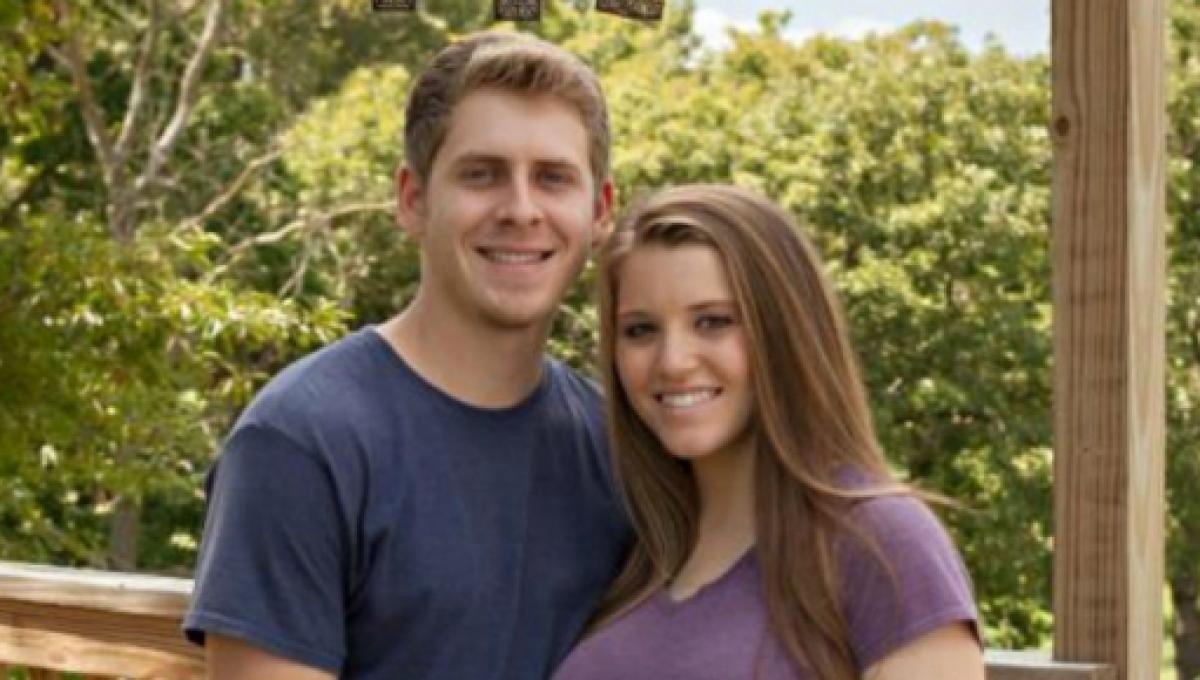 Internet Trolls Keep Changing Wikipedia To Say Joy Anna Duggar Had Her Baby