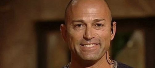 Gossip: ecco perché Stefano Bettarini non è naufragato all'Isola dei famosi.