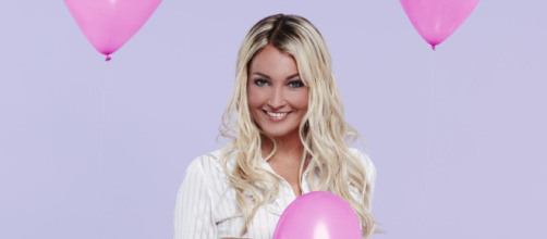 Aurélie Dotremont (LPDLA5) en couple ? Elle renonce à La Villa 4 ... - melty.fr