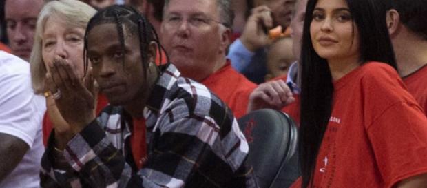 Travis Scott & Kylie Jenner - Image credit - Hollyscoop | YouTube Travis Scott & Kylie Jenner - Image credit - Hollyscoop | YouTube