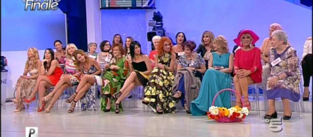 Uomini e Donne Trono Over 2017 (Foto 9/20) | Televisionando - televisionando.it Uomini e Donne Trono Over 2017 (Foto 9/20) | Televisionando - televisionando.it