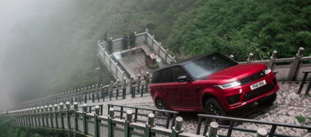 Reto 'Dragon Challenge' con el Range Rover Sport Reto 'Dragon Challenge' con el Range Rover Sport
