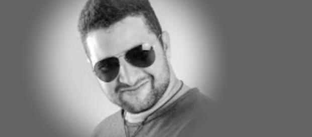 Cantor sertanejo morre na estrada logo após seu último show Cantor sertanejo morre na estrada logo após seu último show