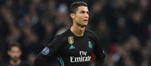 Cristiano Ronaldo continua tendo boas propostas Cristiano Ronaldo continua tendo boas propostas