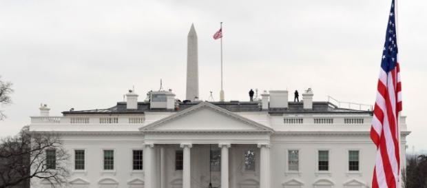 La casa blanca donde ocurre el accidente La casa blanca donde ocurre el accidente