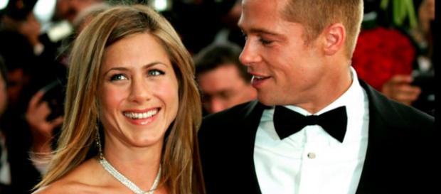 La madre de Brad Pitt quiere que su hijo vuelva con Jennifer Aniston La madre de Brad Pitt quiere que su hijo vuelva con Jennifer Aniston