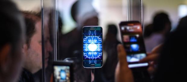 Samsung proyecta una larga sombra sobre el Mobile World Congress de este año. La reunión de la industria tecnológica en Barcelona Samsung proyecta una larga sombra sobre el Mobile World Congress de este año. La reunión de la industria tecnológica en Barcelona