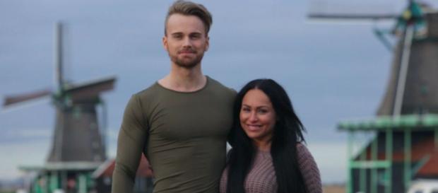 Darcey and Jesse from a social network post Darcey and Jesse from a social network post