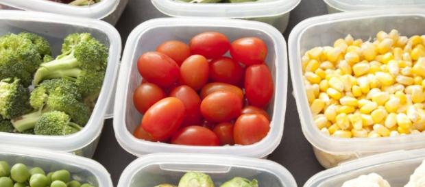 GladWare's container lids are blowing people's minds | Fox News - foxnews.com GladWare's container lids are blowing people's minds | Fox News - foxnews.com