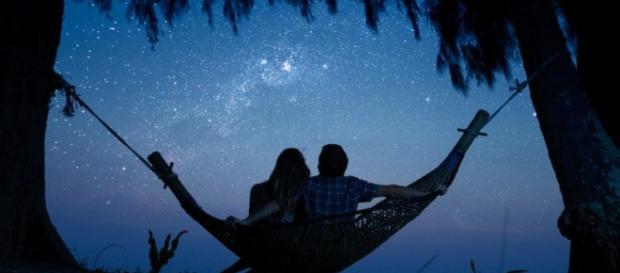 ¿Realmente el romance está en las estrellas? ¿Realmente el romance está en las estrellas?