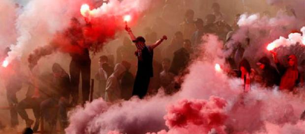 TOP: Las 8 aficiones de fútbol más peligrosas del mundo - CABROWORLD - cabroworld.com TOP: Las 8 aficiones de fútbol más peligrosas del mundo - CABROWORLD - cabroworld.com