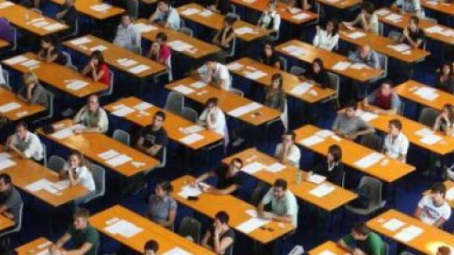 Concorso e Assunzioni Diplomati-Laureati: domanda a marzo 2018