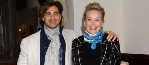 Sharon Stone con il suo toy boy italiano