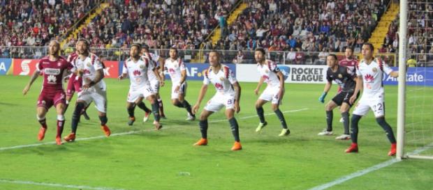 América podría jugar con suplentes la vuelta contra Saprissa. América podría jugar con suplentes la vuelta contra Saprissa.
