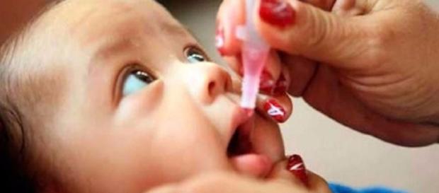 El rotavirus es un virus que causa diarrea más que todo en los bebés y niños pequeños. El rotavirus es un virus que causa diarrea más que todo en los bebés y niños pequeños.