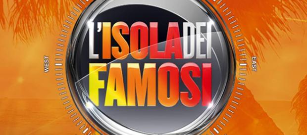 Isola dei famosi 2018: Paola e Bianca si confrontano Isola dei famosi 2018: Paola e Bianca si confrontano
