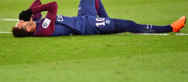 Neymar s'est blessé lors du Clasico contre l'OM Neymar s'est blessé lors du Clasico contre l'OM