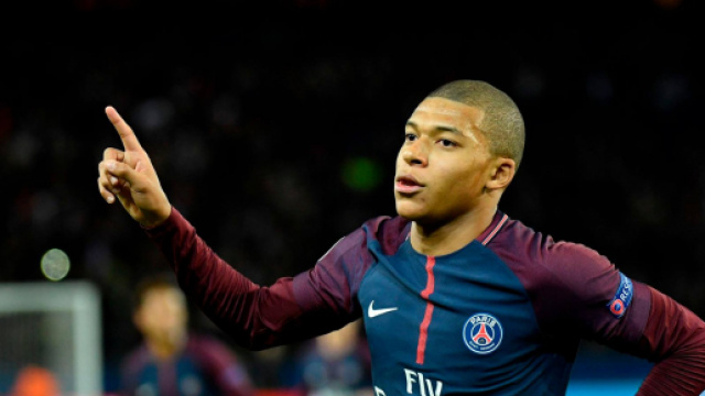 K.Mbappé célébrant son but contre l'Olympique de Marseille