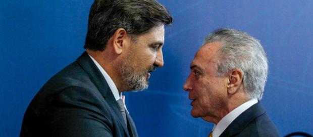 Após decisão favorável da Justiça, Temer também decide manter Segovia no comando da PF. Após decisão favorável da Justiça, Temer também decide manter Segovia no comando da PF.