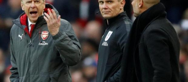 Arsen Wenger fue una figura frustrada cuando los Gunners se desvanecieron contra Man City Arsen Wenger fue una figura frustrada cuando los Gunners se desvanecieron contra Man City