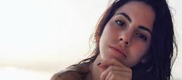 Giulia De Lellis rivela a tutti un suo 'segreto'. Giulia De Lellis rivela a tutti un suo 'segreto'.