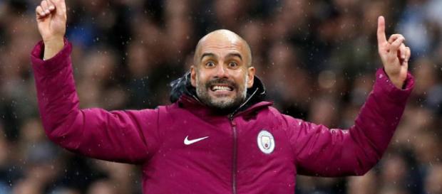 Pep Guardiola celebrando la victoria Pep Guardiola celebrando la victoria