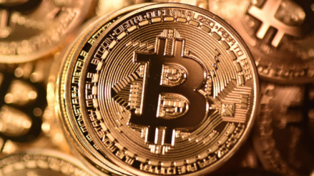 Nessuna regolamentazione per Bitcoin criptovalute sino al 2019