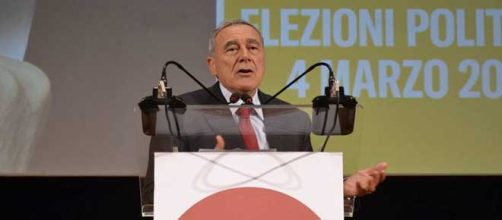 Il candidato premier di Liberi e Uguali, Pietro Grasso