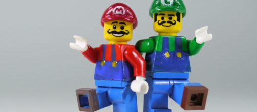 Lego Mario and Luigi -- BRICK 101/Flickr