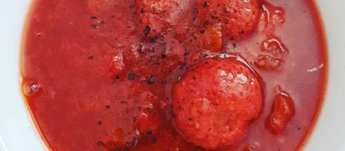 Strawberry sauce. - [Gelly___ via Pixebay]