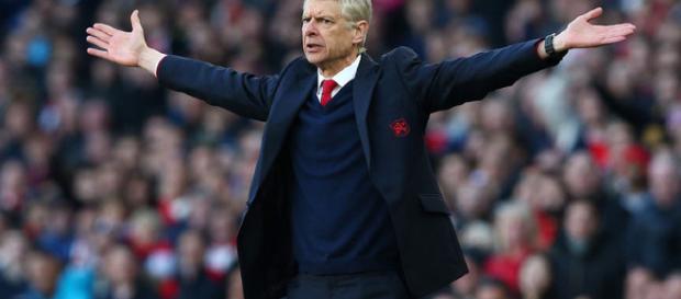 Arsene Wenger evasivo en el futuro de Arsenal e insiste en que es su "última preocupación en este momento" Arsene Wenger evasivo en el futuro de Arsenal e insiste en que es su "última preocupación en este momento"