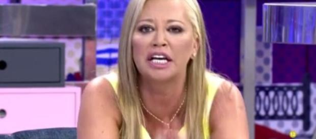 Belén Esteban no entiende a qué vienen las acusaciones a su padre. Belén Esteban no entiende a qué vienen las acusaciones a su padre.
