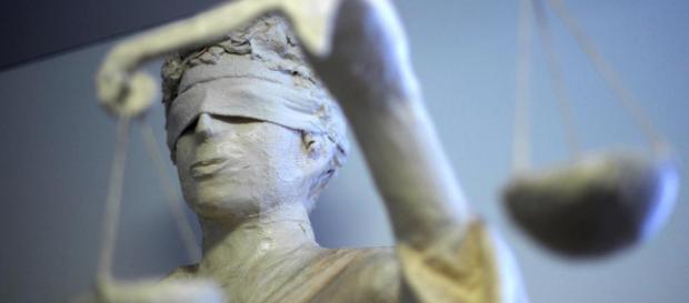 Flensburg: Mann tut Vergewaltigung am Friedhof leid - WELT - welt.de Flensburg: Mann tut Vergewaltigung am Friedhof leid - WELT - welt.de