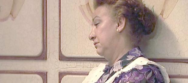Il Segreto, fine marzo 2018: Dolores costretta a fare una scelta Il Segreto, fine marzo 2018: Dolores costretta a fare una scelta