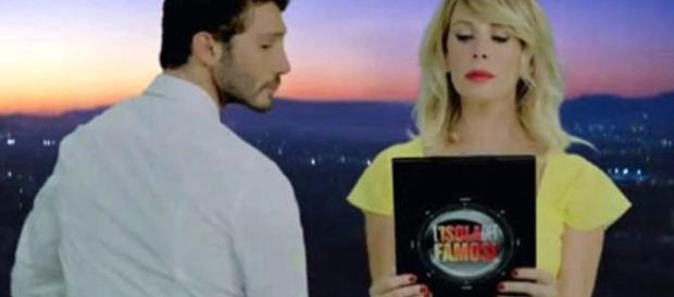 Isola dei famosi 2018: Alessia Marcuzzi e Stefano De Martino Isola dei famosi 2018: Alessia Marcuzzi e Stefano De Martino