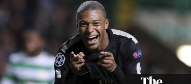 Kylian Mbappé Lottin, conocido simplemente como Mbappé, es un futbolista francés Kylian Mbappé Lottin, conocido simplemente como Mbappé, es un futbolista francés