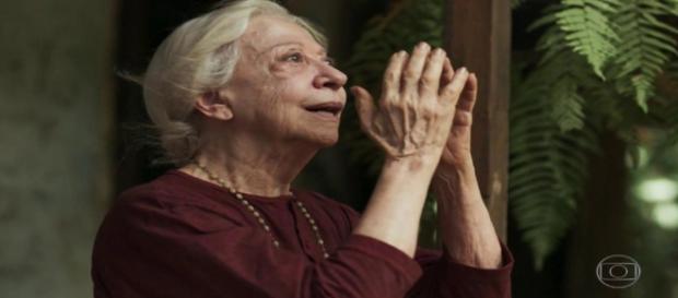 Mercedes traz filha de volta para sua casa ( Divulgação/TV Globo) Mercedes traz filha de volta para sua casa ( Divulgação/TV Globo)